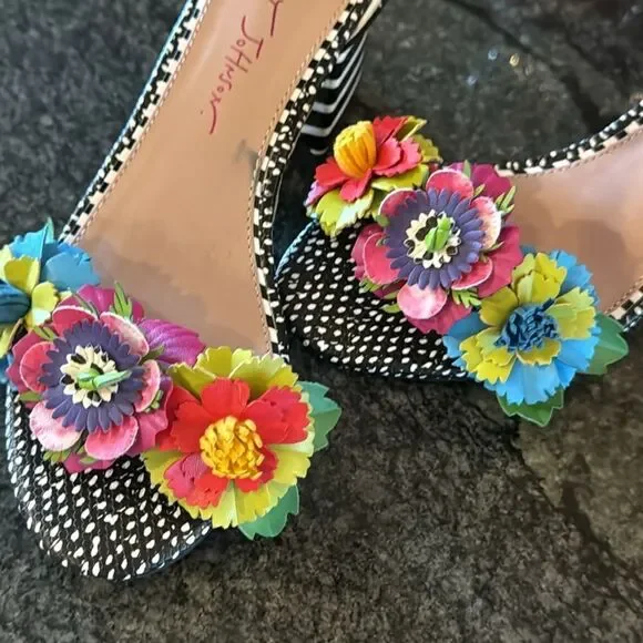 Betsey Johnson  Lore Floral Strap Dress Sandals - Picture 2 of 9